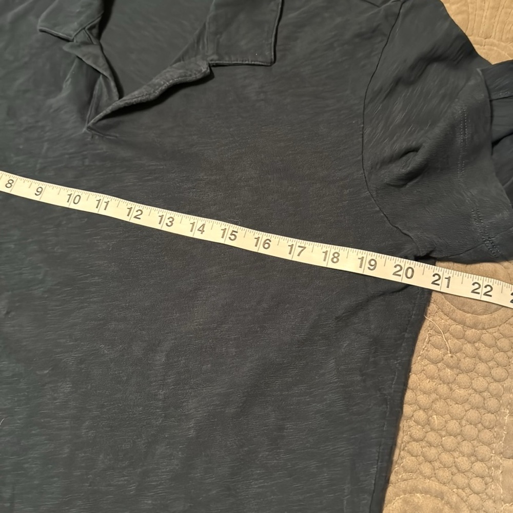 THEORY Polo Shirt. Size Large - Picture 9 of 10